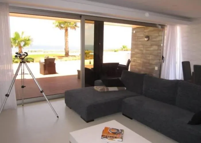 Apartament Poolvilla Mario Ocean View Atalaia (Lisbon)